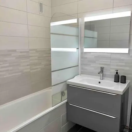 Apartment Renove - Les Nancy Vandoeuvre-lès-Nancy