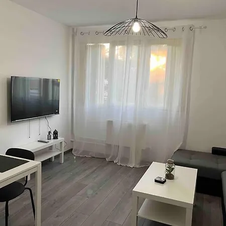 Apartment Renove - Les Nancy Vandoeuvre-lès-Nancy